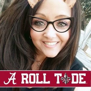 Meet your Posher, Angie